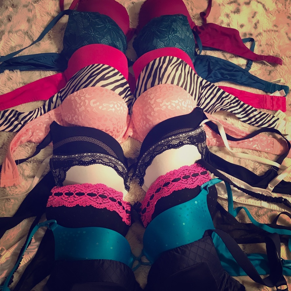 11 Bras